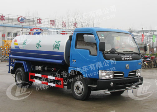 供应东风大金霸洒水车